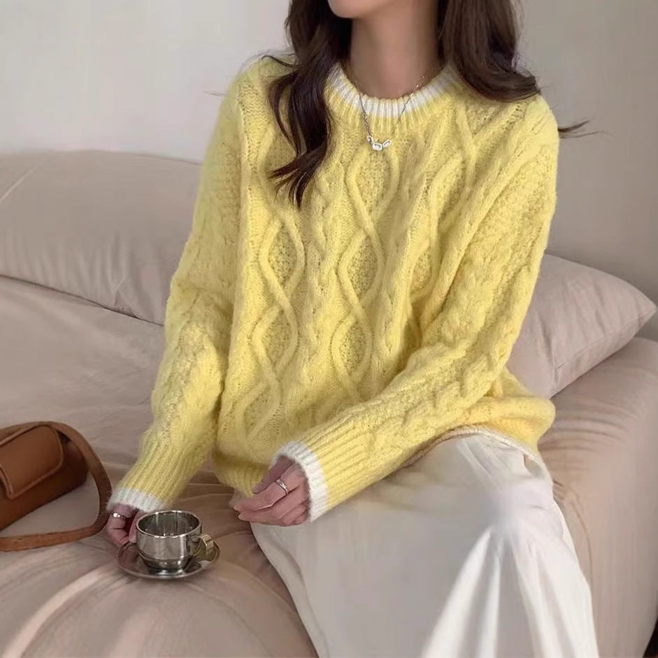 Chunky knit sweater for women with twisted pattern and contrasting collar finish Lune London