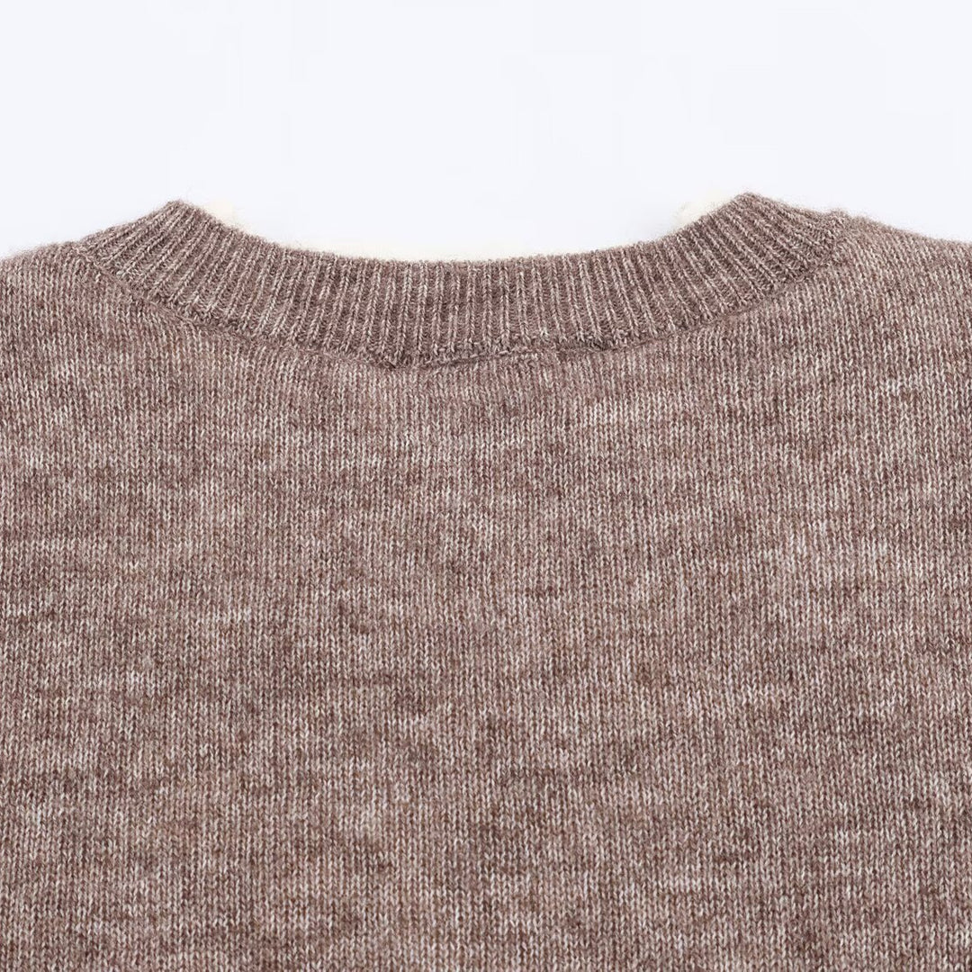 Casual knit jacket for women with round neck and button details Lune London