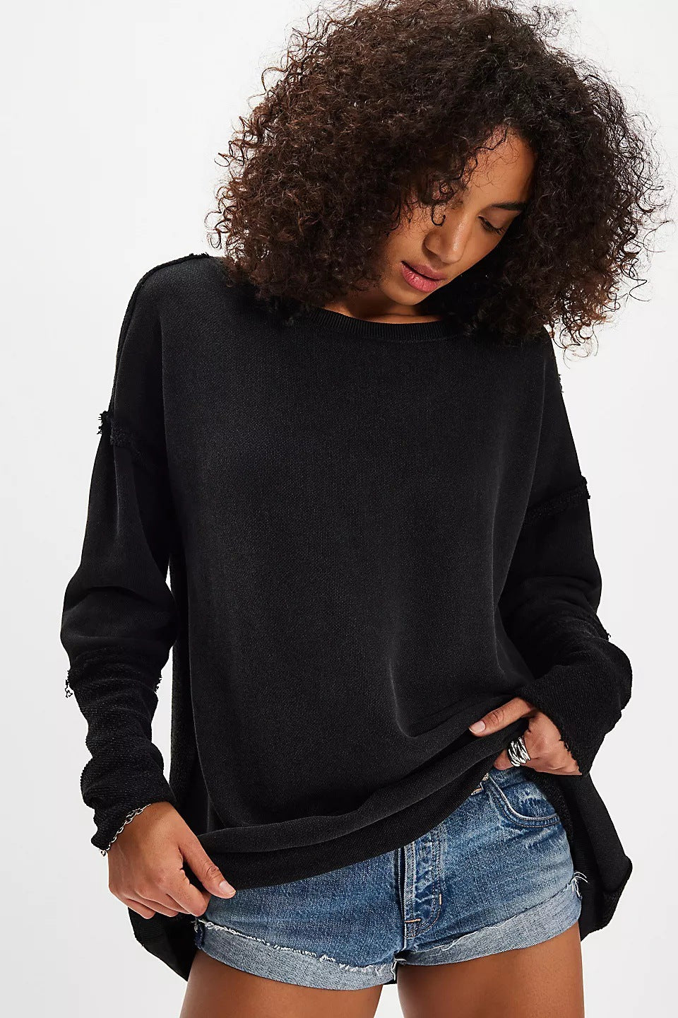 Women Casual Knit Sweater with Ruffled Sleeves and Loose Fit Lune London