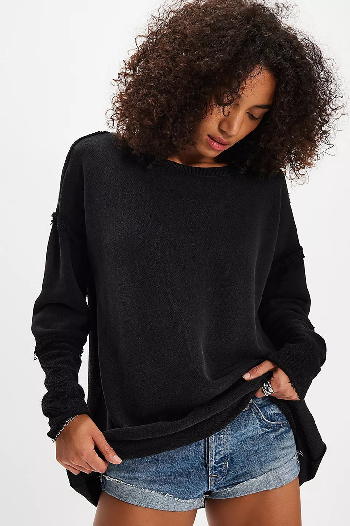 Women Casual Knit Sweater with Ruffled Sleeves and Loose Fit Lune London