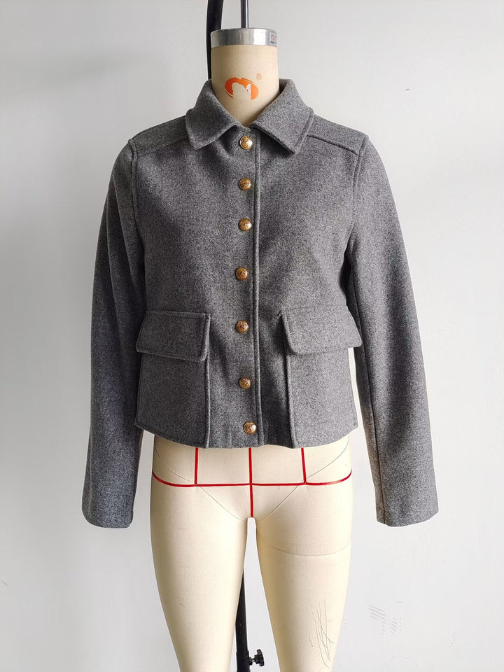 Short trendy jacket for ladies with practical pockets and gold buttons Lune London