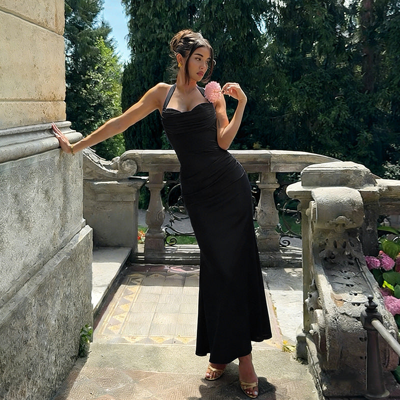 Women's elegant maxi dress with stylish boat neckline and figure-hugging design Lune London