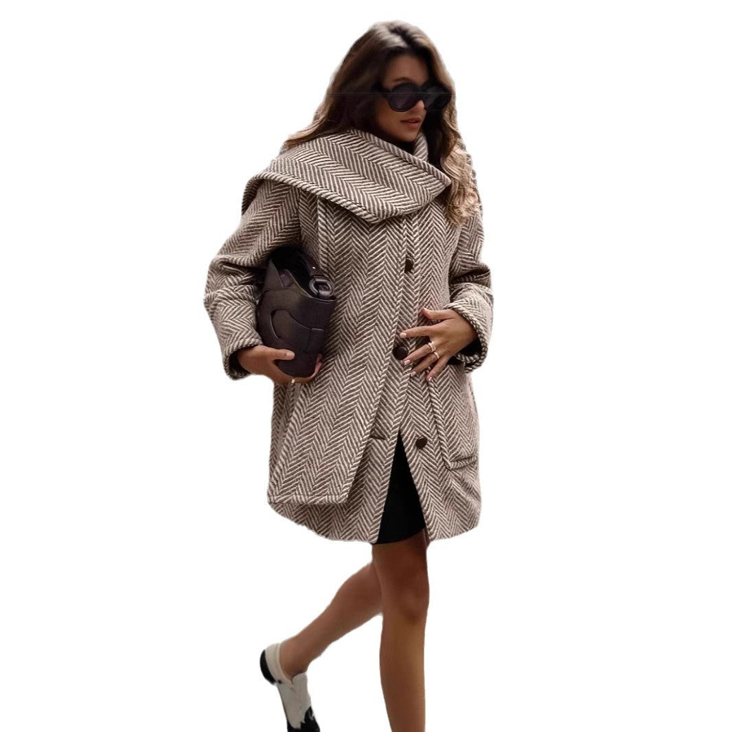 Ladies luxury oversized jacket with chic and stylish textured design