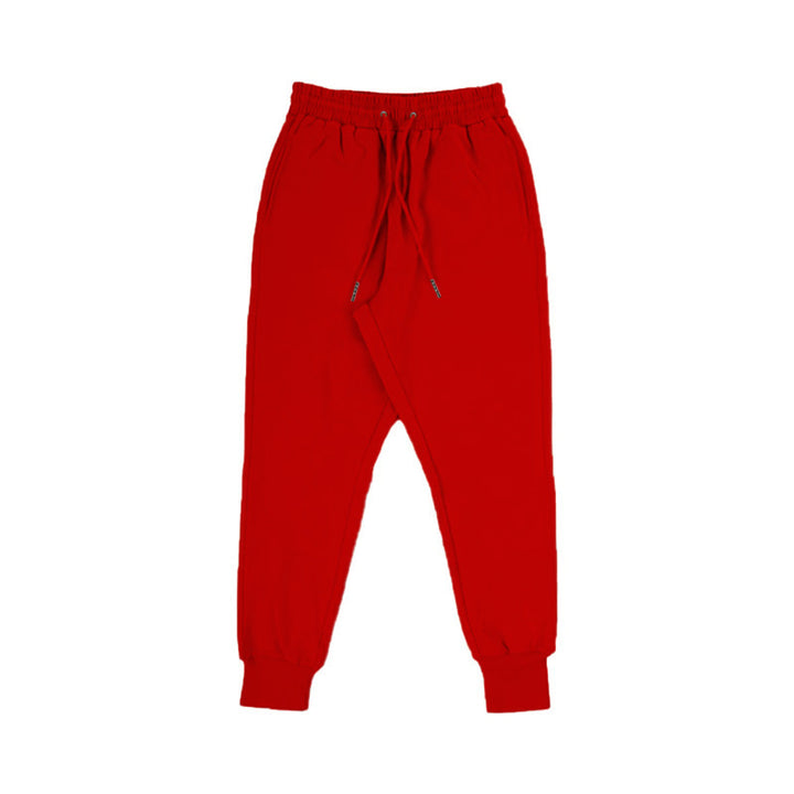 Comfortable pleated jogger pants for men with elastic waist and practical pockets Lune London