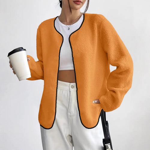 Casual fleece jacket for women with open cut and practical pockets Lune London