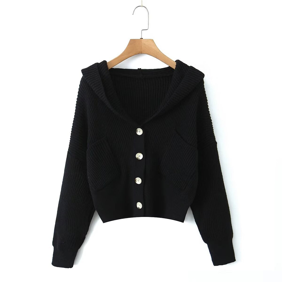 Ladies casual knitted vest with hood and practical pockets Lune London