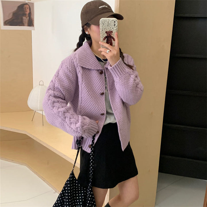 Women thick knit cardigan with contrasting buttons and a textured design Lune London