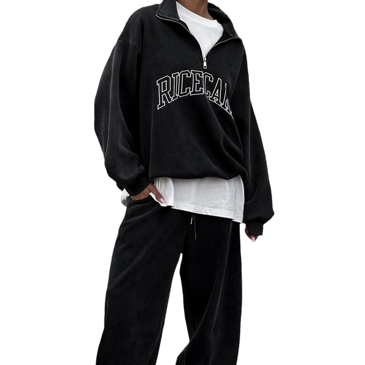 Comfortable oversized sweatshirt for women with high-quality zip and relaxed fit Lune London