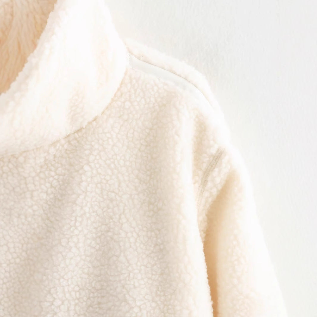 Veste en polaire confortable pour femmes avec col montant et poches pratiques Chic & Stil