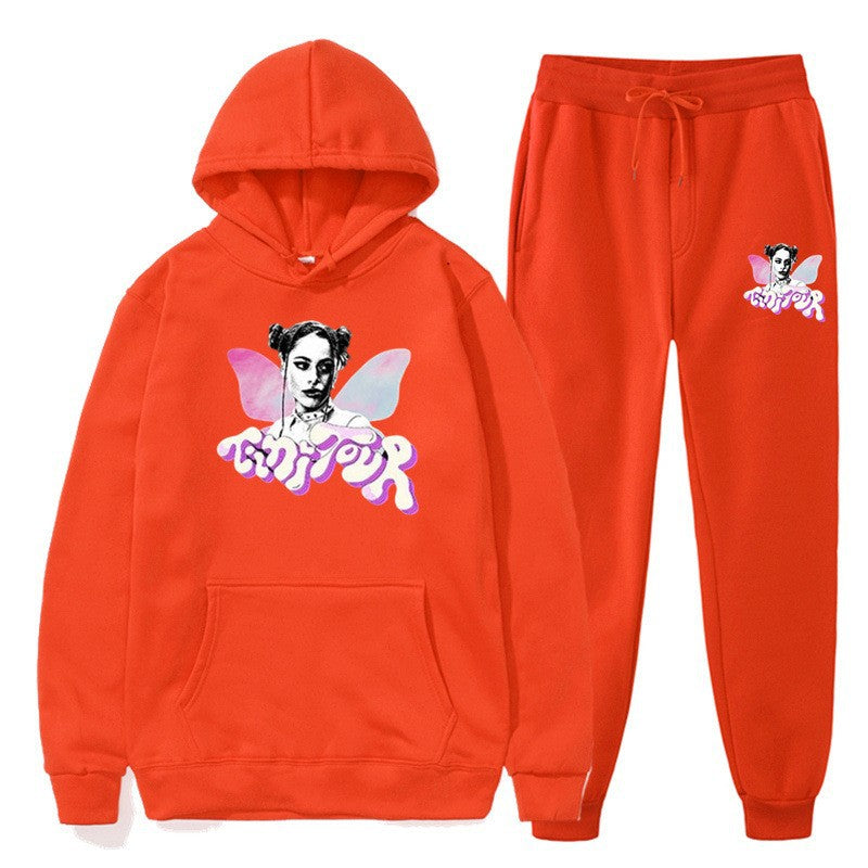 Women's sweatshirt and jogging pants set with creative graphic design Chic & Stil