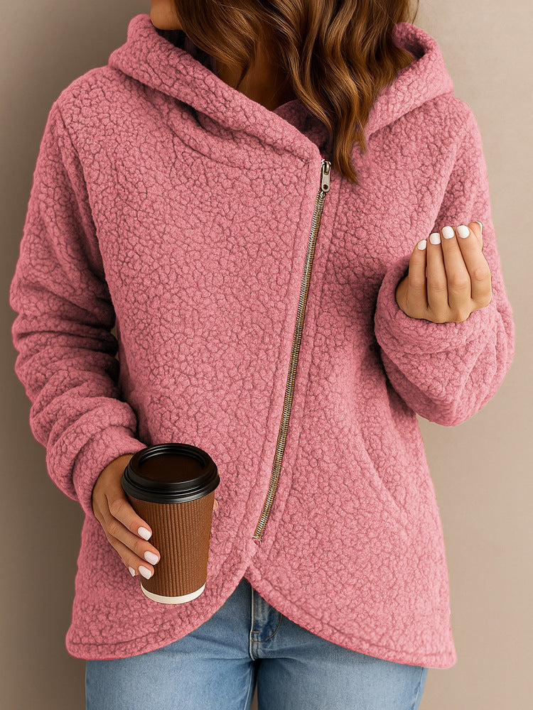 Veste en fleece pour femmes avec fermeture éclair asymétrique et capuche Chic & Stil