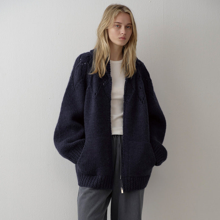 Gilet en tricot épais pour femme avec un design intemporel et des détails modernes Chic & Stil