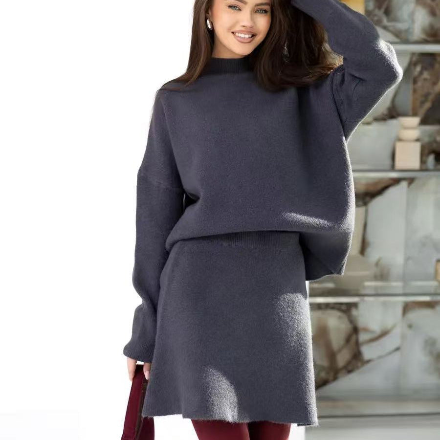 Luxurious knit set for women with high collar and flared sleeves Lune London