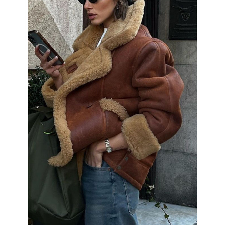 Casual fur coat for women with oversized cut Lune London