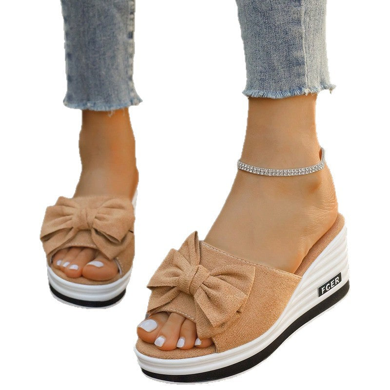 Women's platform sandals with stylish bow application and comfortable sole Lune London