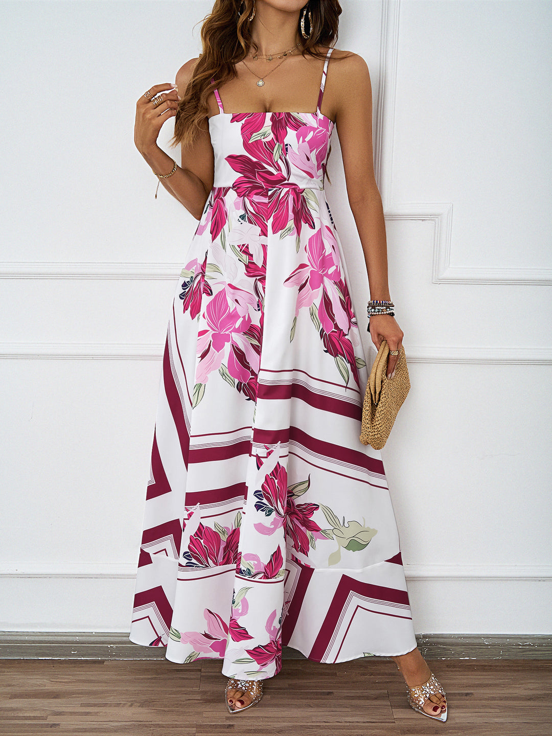 Maxi dress for women with graphic pattern Chic & Stil