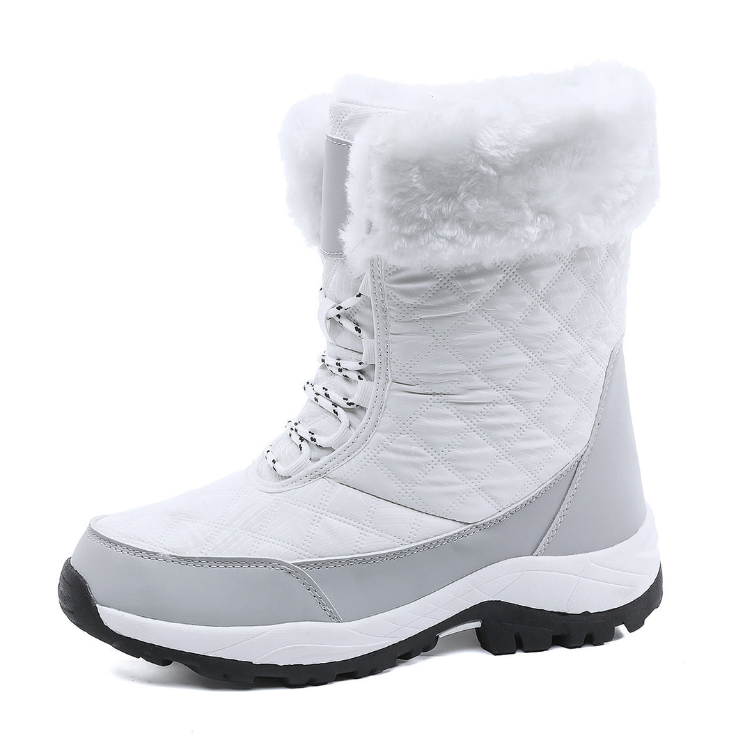 Women's winter boots with warm lining and non-slip sole Lune London