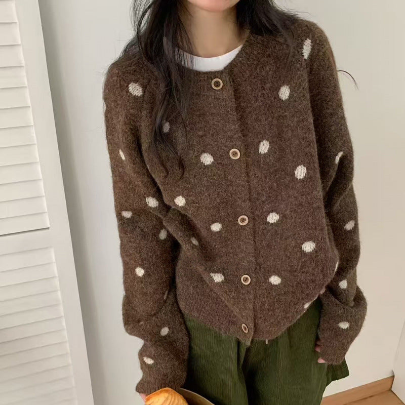 Pull en tricot confortable pour femmes avec motif à pois Chic & Stil