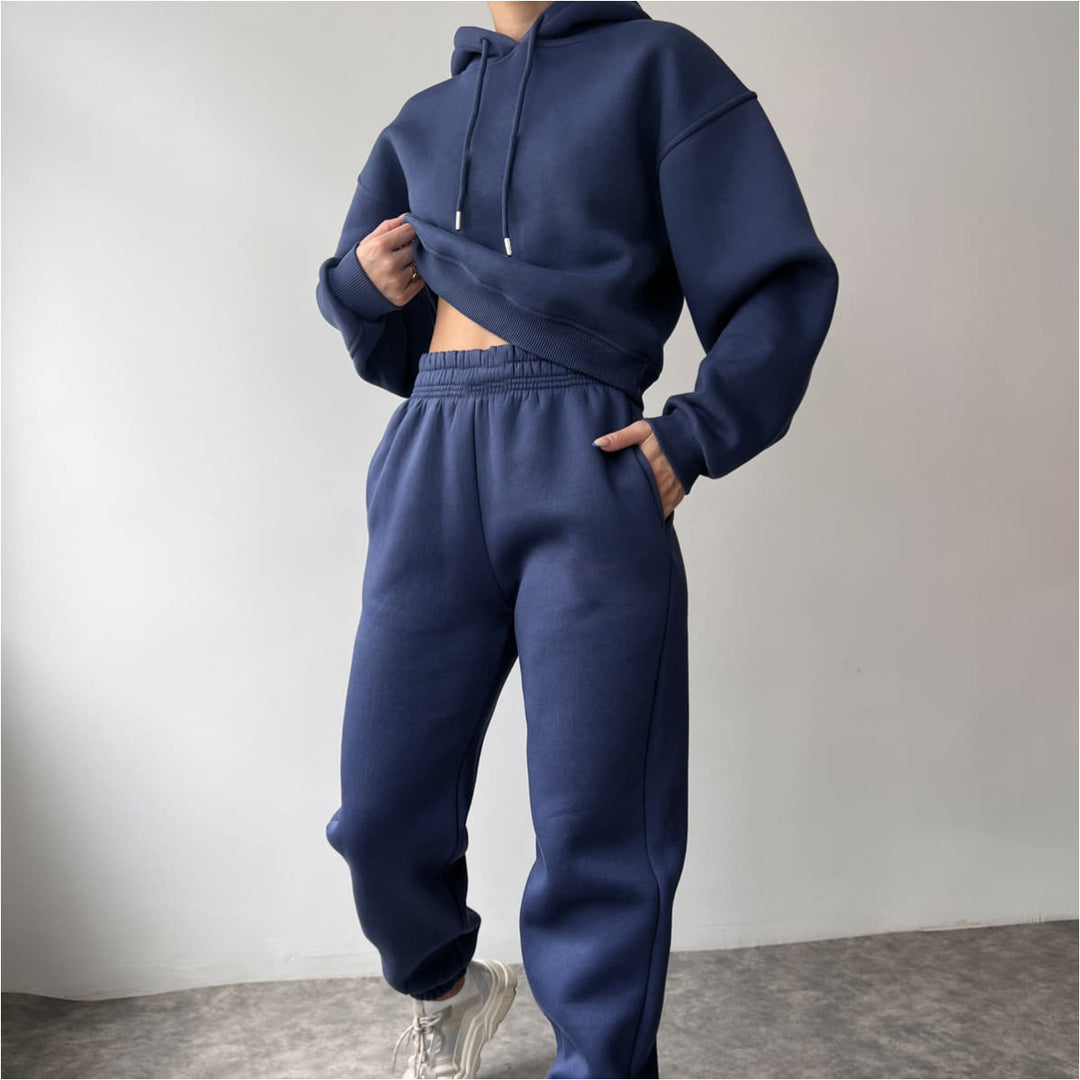 Casual cropped hoodie and jogger set for women Lune London