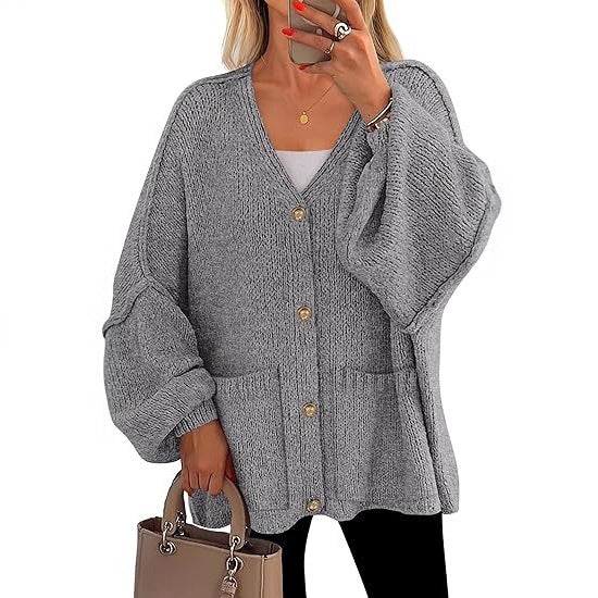 Ladies oversized cardigan with buttons and large pockets Lune London