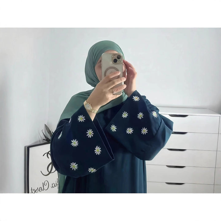 Elegant tunic dress for women with embroidered floral pattern Lune London