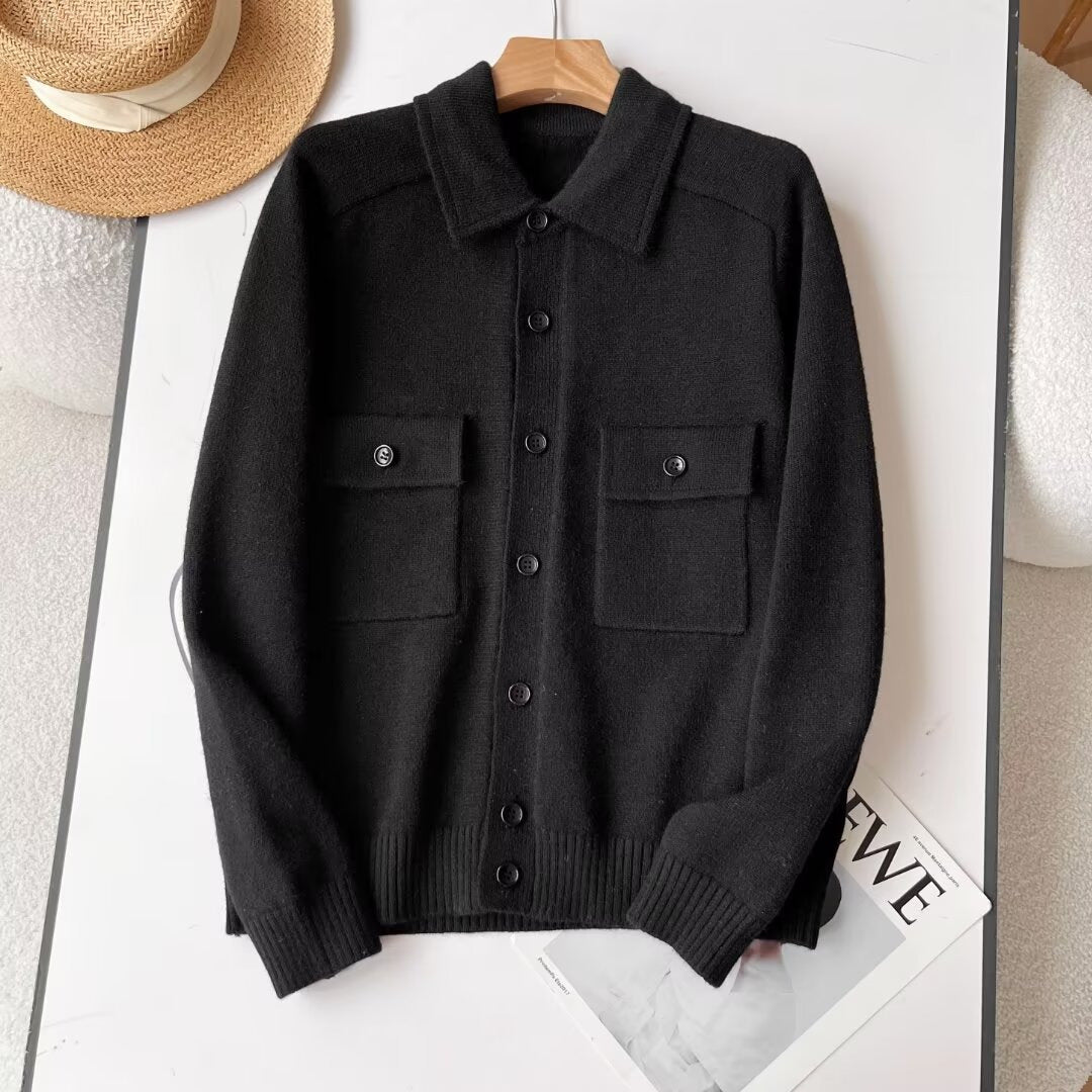 Cardigan intemporel pour femmes avec poches poitrine pratiques Chic & Stil