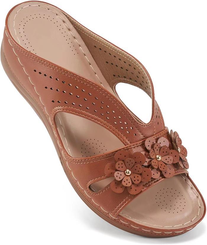 Lune London non-slip sandals decorated with flowers for women