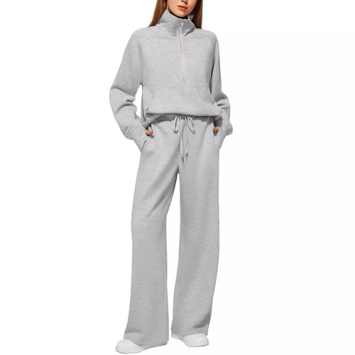 Ladies sports set with high top and wide pants Lune London