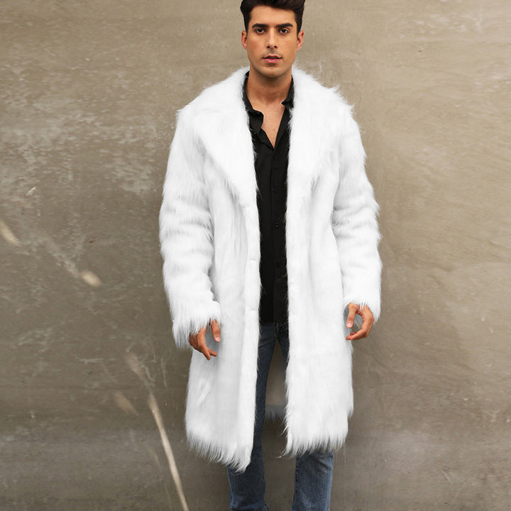 Luxurious faux fur coat for men with an elegant cut and a deep collar Lune London