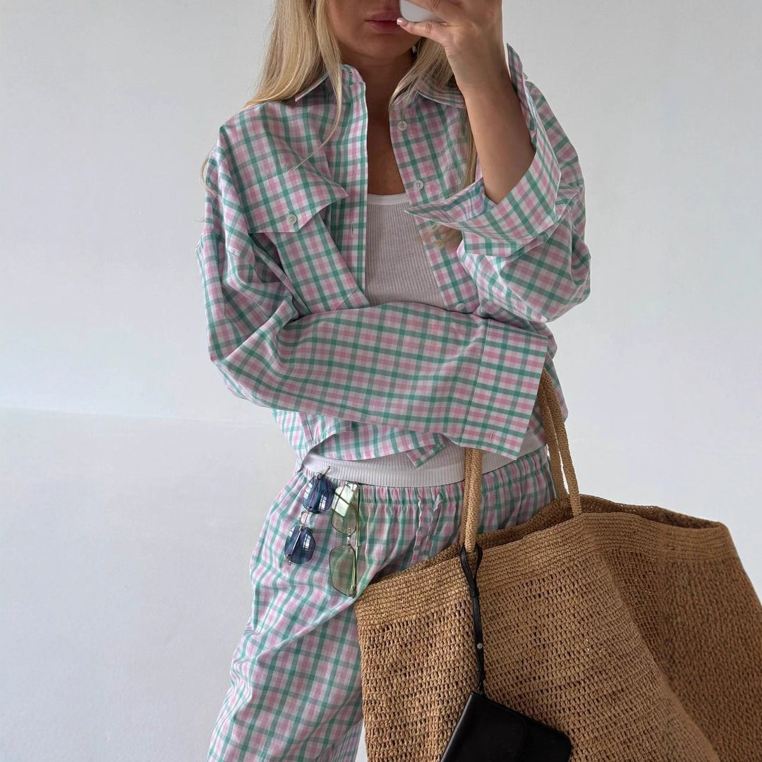 Casual plaid cotton shirt for women with a generous fit Lune London