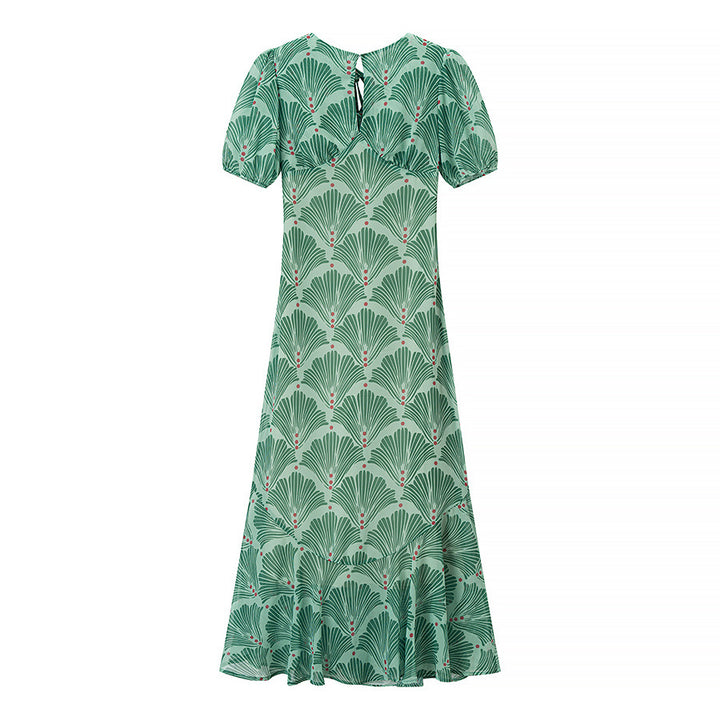 Maxi dress for women with a fresh floral design and a relaxed fit Lune London