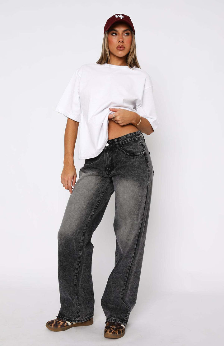 Women's casual wide jeans with high waist and fashionable cut Lune London