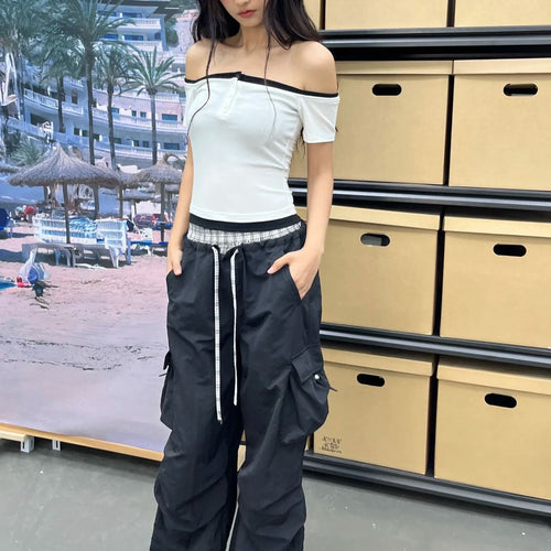 Wide-leg cargo pants for women with adjustable waistband Lune London