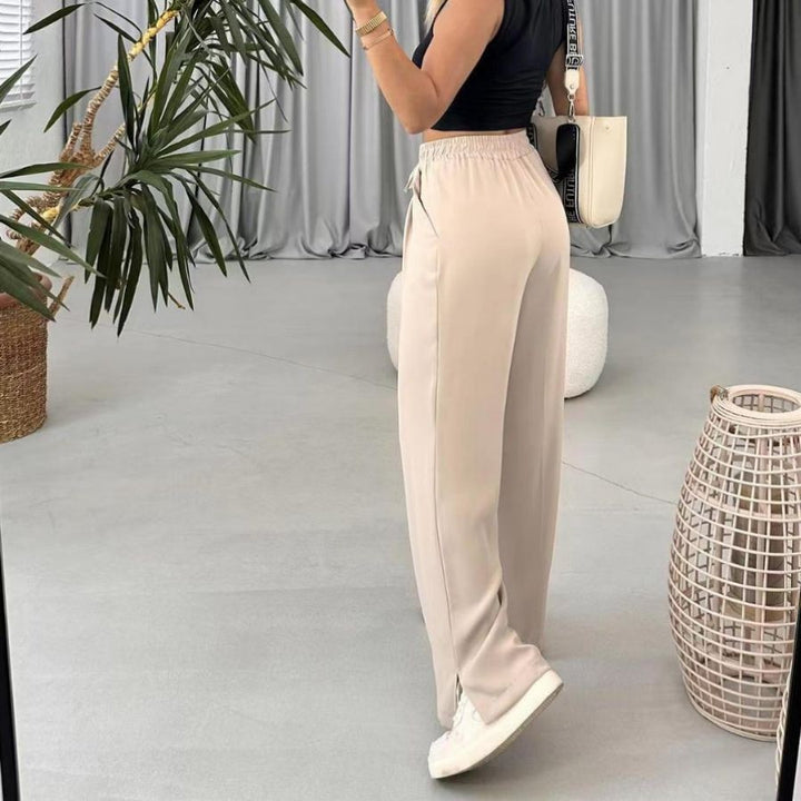 Loose leisure pants for women with elastic waistband and adjustable drawstring Lune London