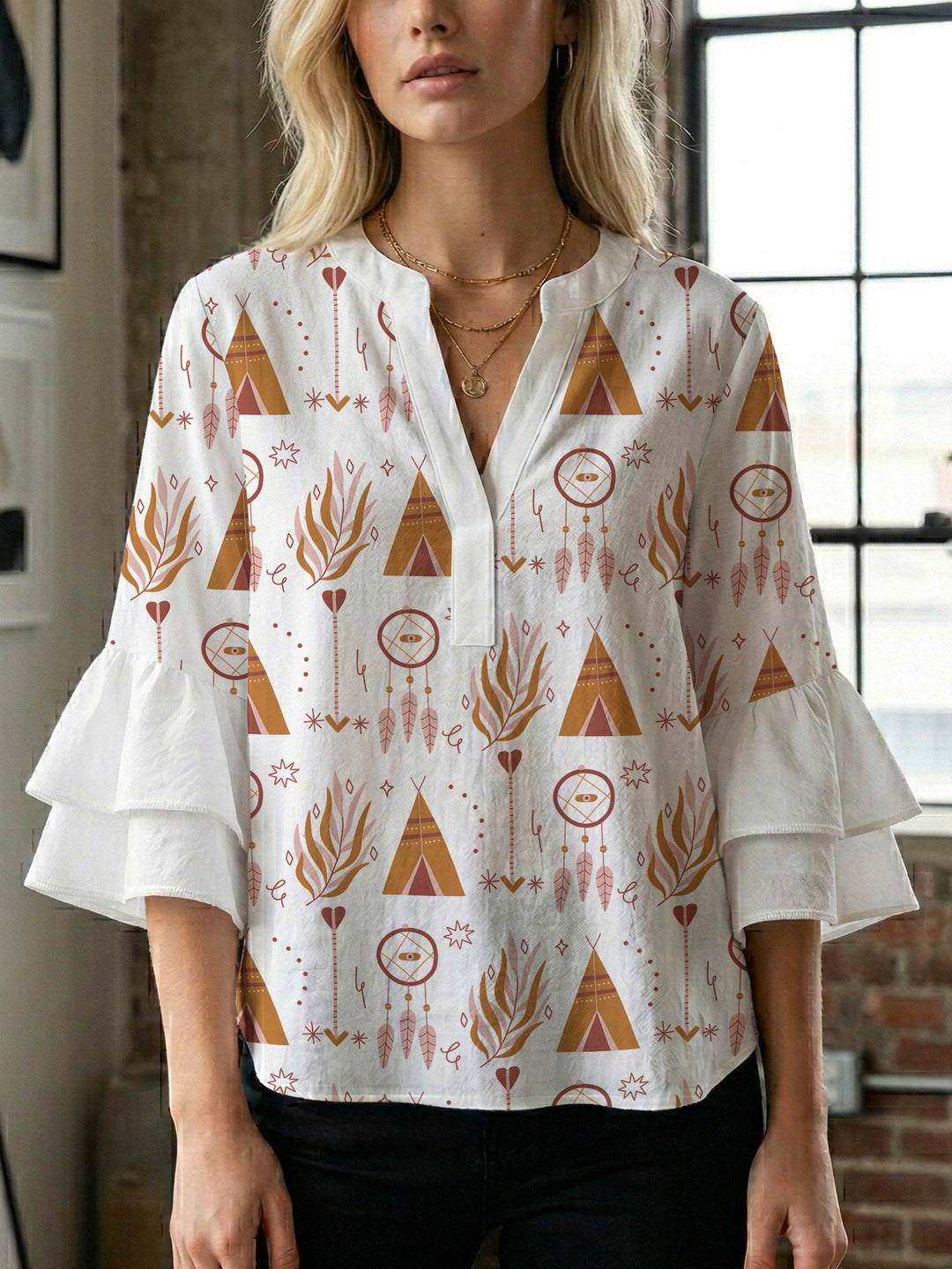 Women's blouse with voluminous ruffled sleeves and modern design Lune London