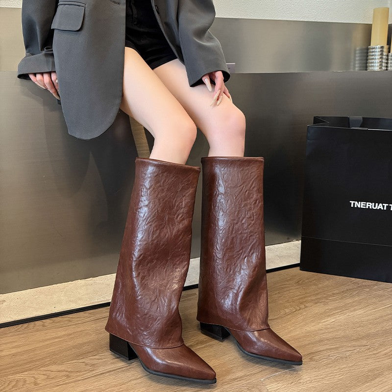 Elegant block heel boots for women with flexible shaft Lune London