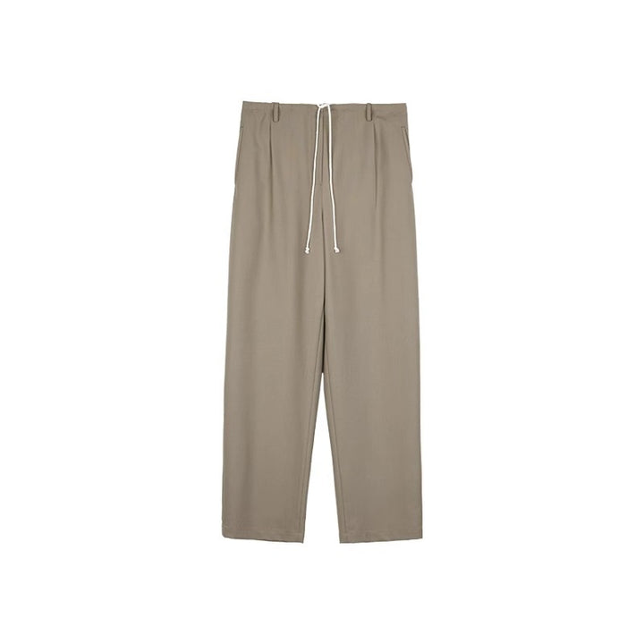 Pantalons chino pour femmes confortables et à coupe large avec ceinture ajustable Chic & Stil