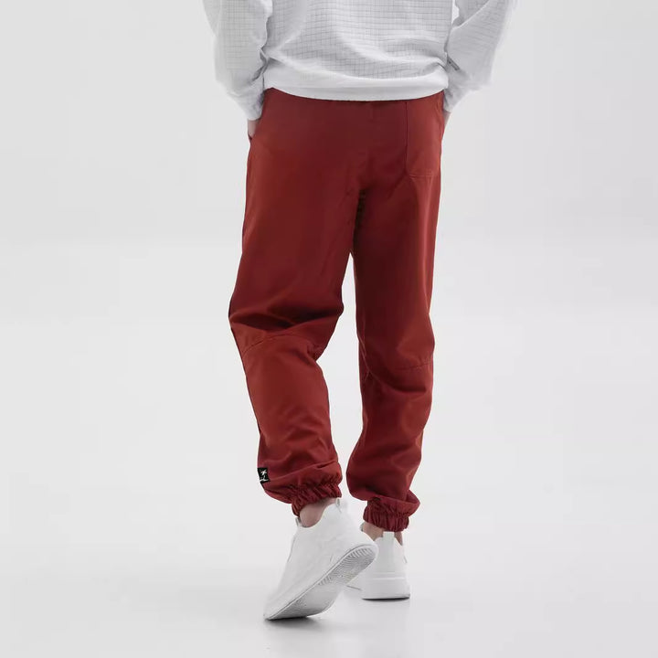 Comfortable chino pants for men with elastic waist and side pockets Lune London