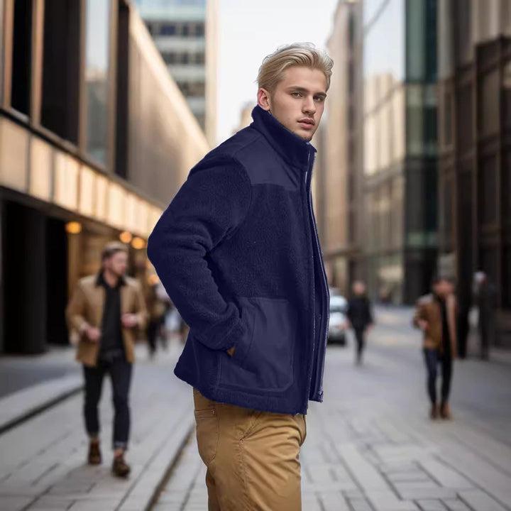 Fleece jacket for men with high-quality inner lining and practical zip pockets Lune London