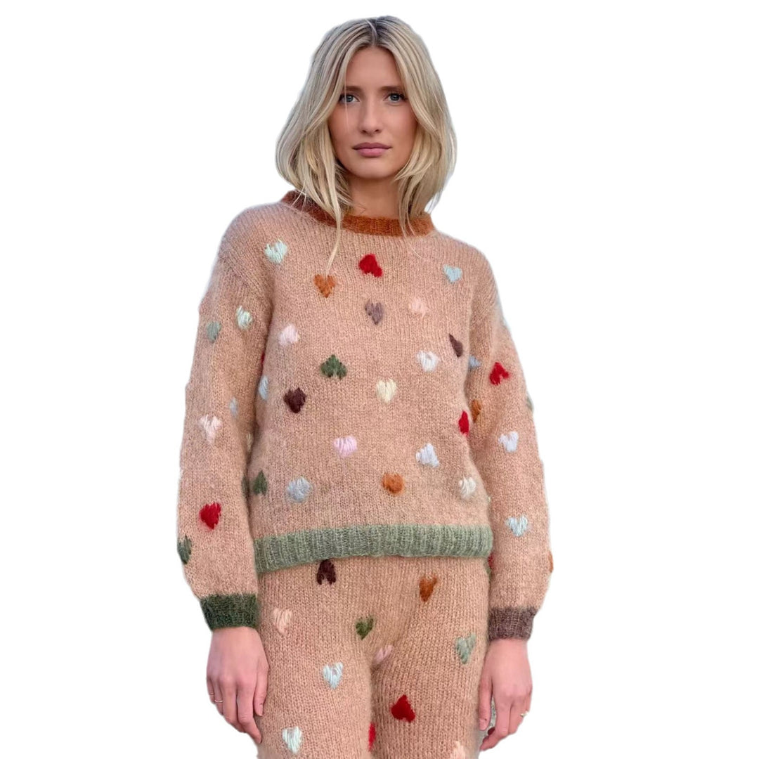 Women's sweater with colorful heart-shaped appliqués and soft material Lune London