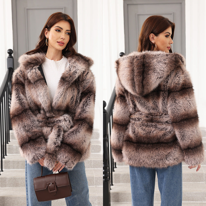 Ladies cozy faux fur jacket Lune London