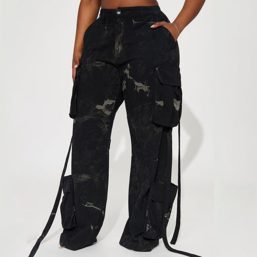 Women's cargo pants with a trendy batik design and practical side pockets Lune London