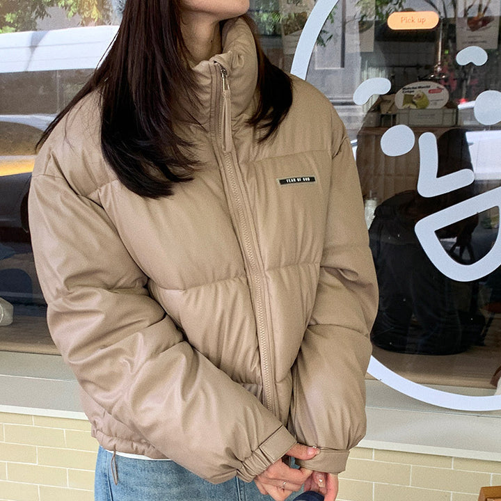 Ladies stylish and ultralight padded jacket with high collar and practical pockets Lune London