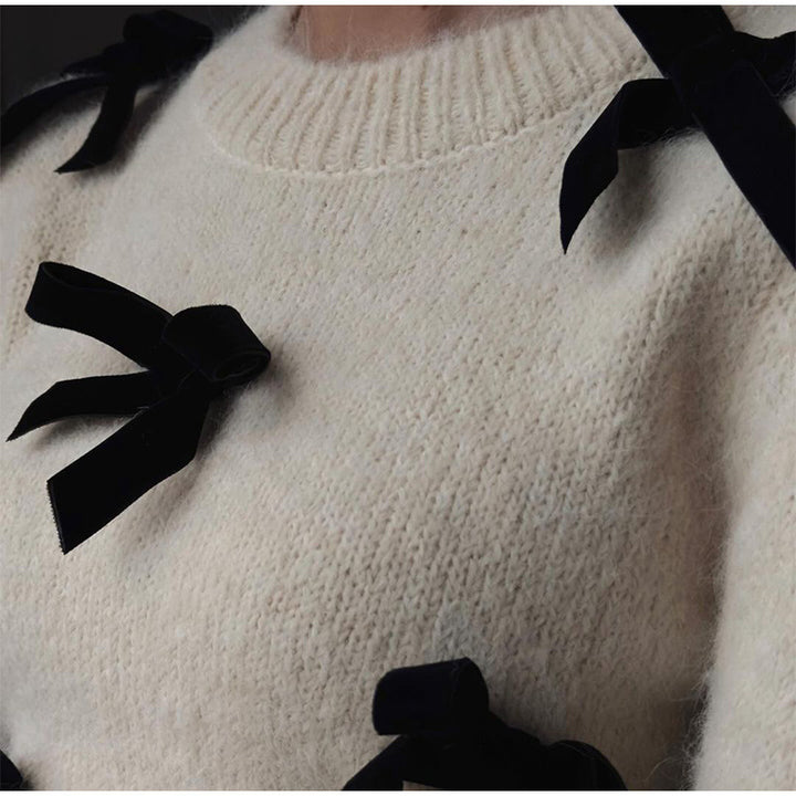 Knitted sweater for women with decorative knots Lune London