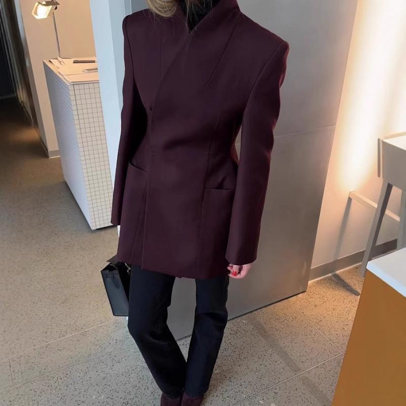 Asymmetrical blazer jacket for women with elegant waist and large pockets Lune London