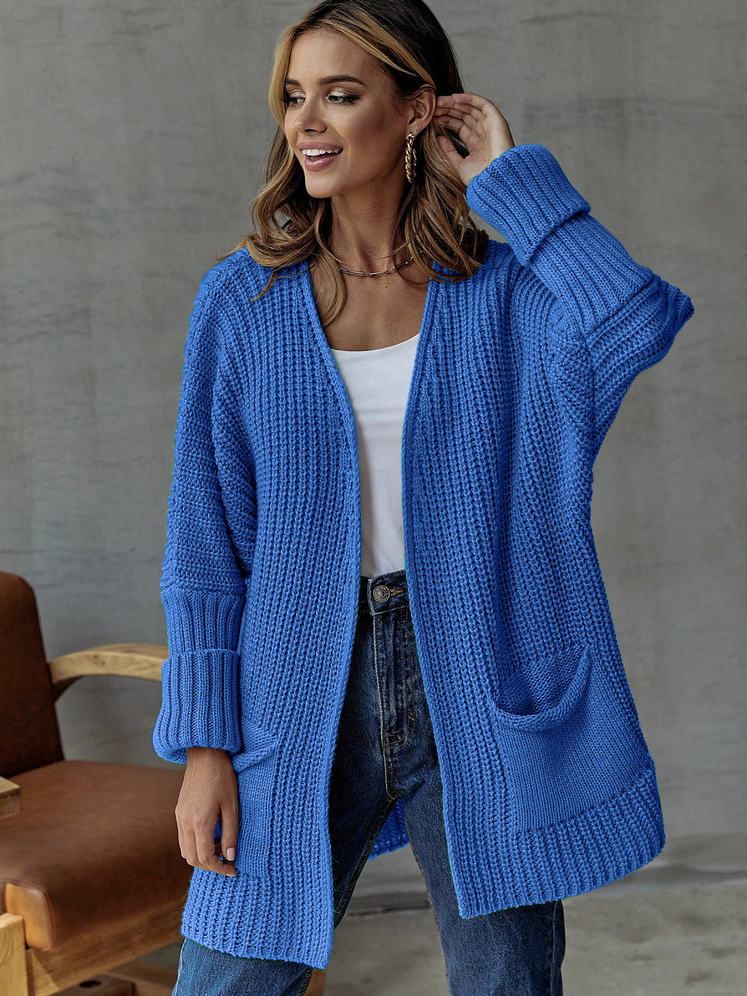 Cardigan pour femmes à l'avant ouvert et avec de grandes poches Chic & Stil