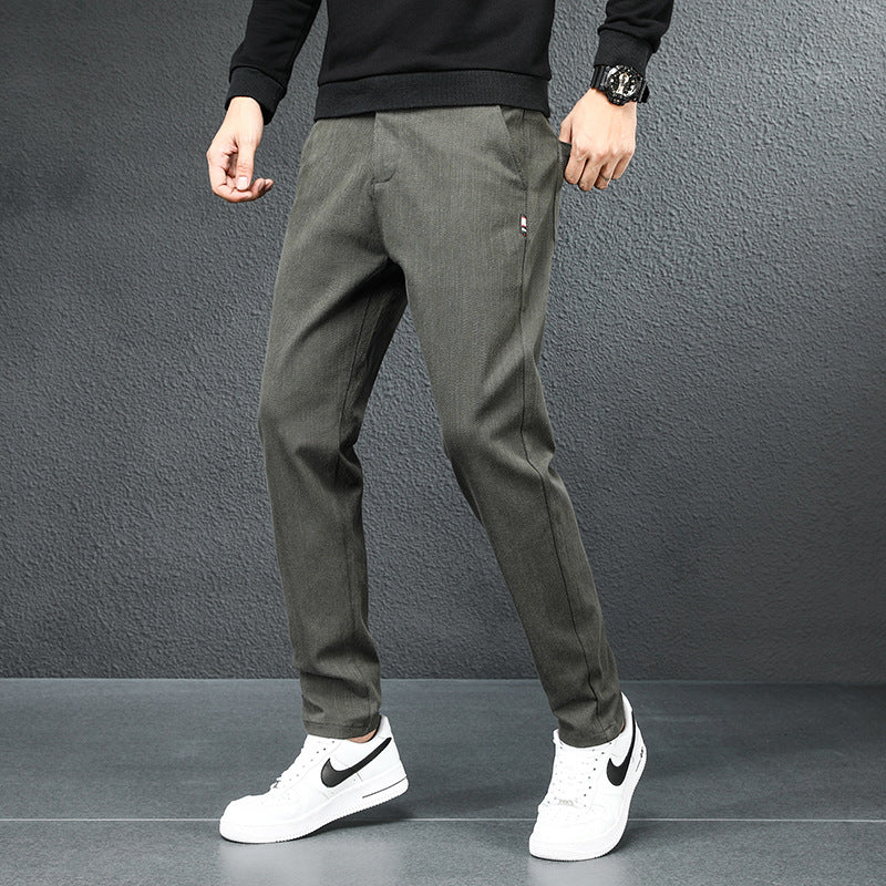 Comfortable and stylish leisure pants for men Lune London