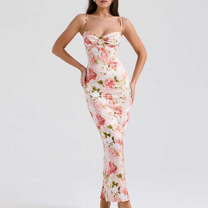 Elegant maxi dress for women with floral pattern and adjustable spaghetti straps Chic & Stil