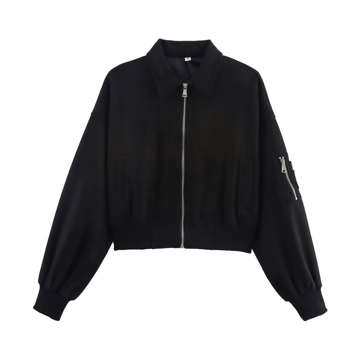 Women Modern Short Hoodie with Practical Pockets and Chic Zip Closure and Style
