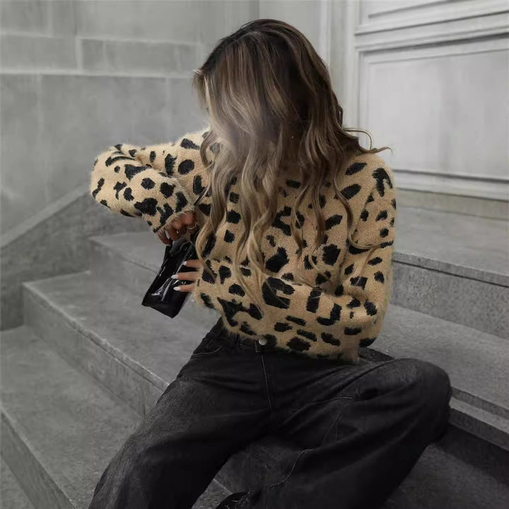 Ladies Soft Wool Sweater in Leopard Lune London